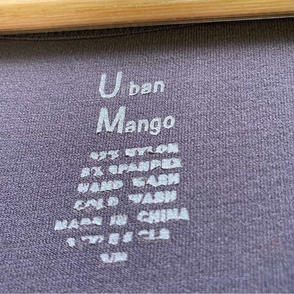 Thrill Seekers Mexican black pullover, size small - Picture 6 of 15